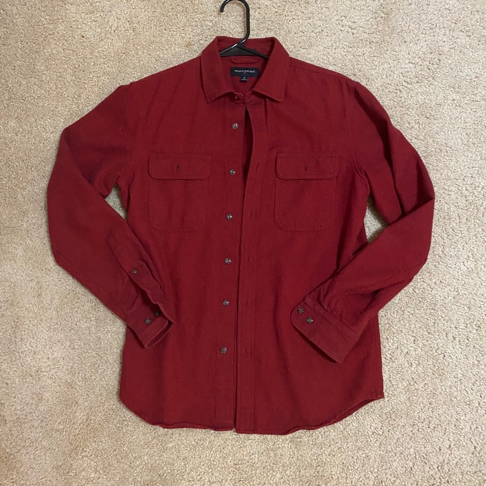 Banana Republic standard fit terry shirt